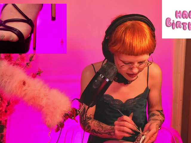 tacodeluxe's BongaCams show and profile