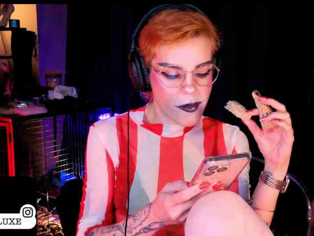 Modella: tacodeluxe