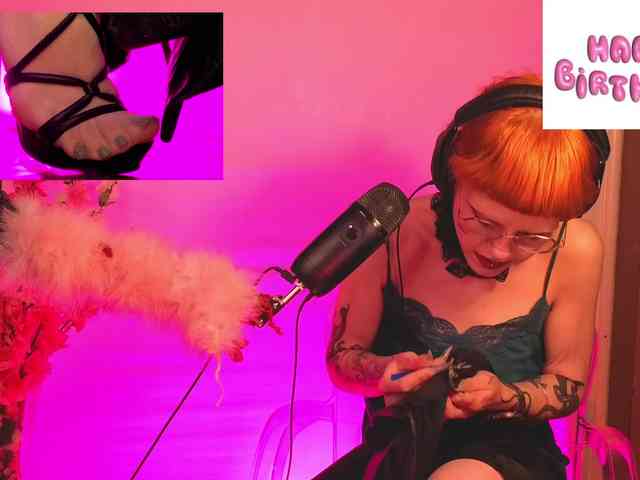 tacodeluxe Live Webcam on BongaCams