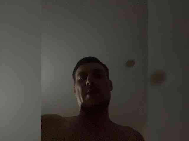 Nikitka16645 webcam