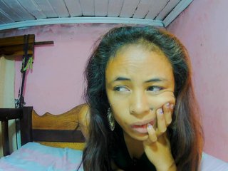 Reinewallashy3's Live Webcam