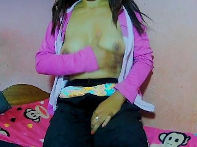 Roxanne03