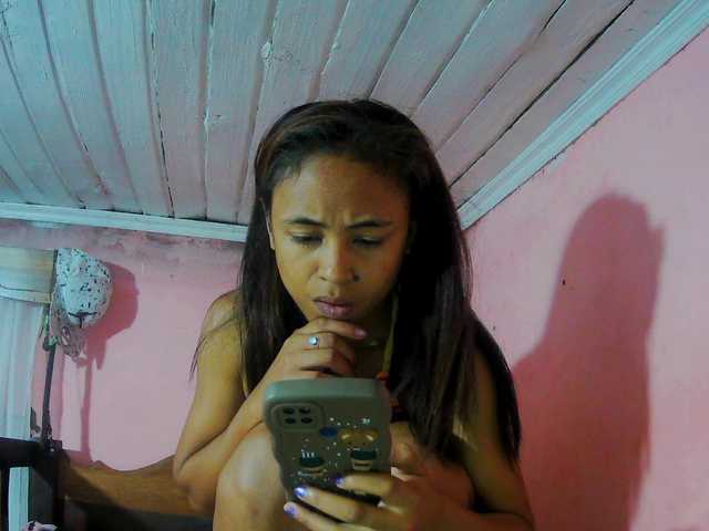 Roxanne03