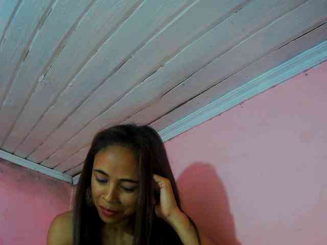 Reinewallashy3 webcam