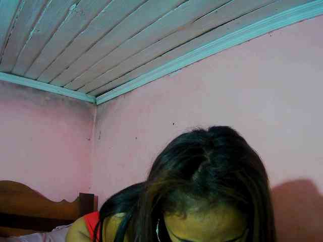 Reinewallashy3 webcam