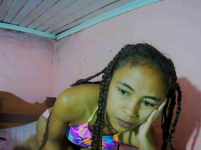 Reinewallashy3 webcam