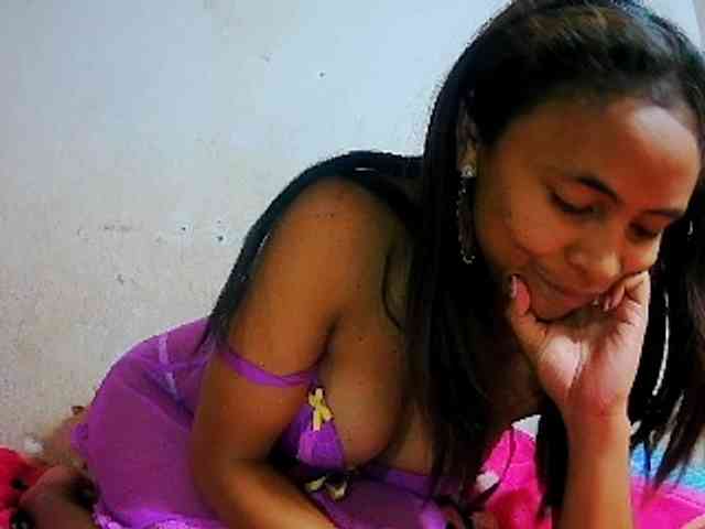 Reinewallashy3 webcam