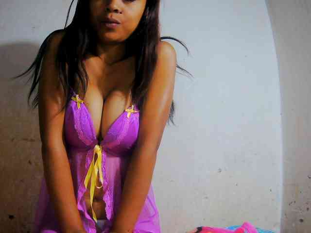 Roxanne03 Roxanne03