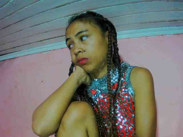 Reinewallashy3 webcam