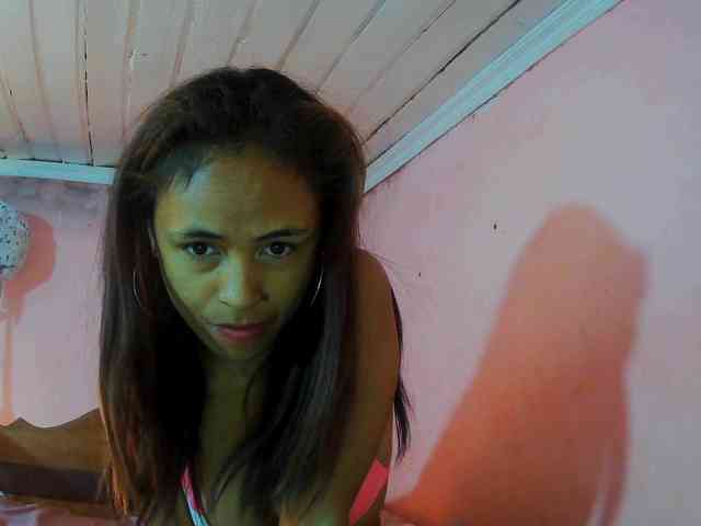 Reinewallashy3 webcam