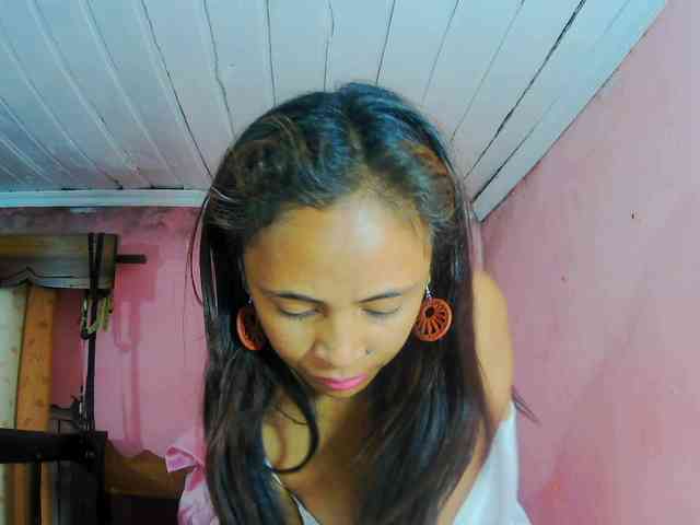 Reinewallashy3 webcam