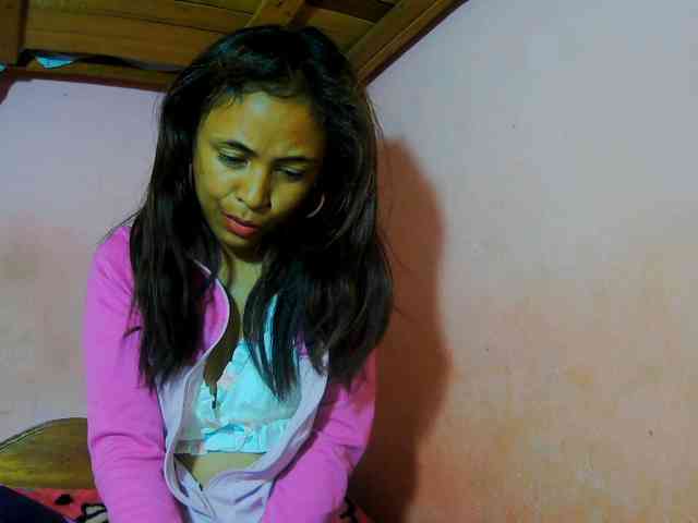 Roxanne03