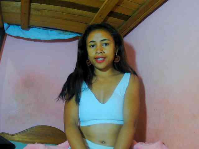 Reinewallashy3 webcam