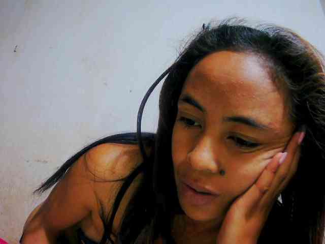 Reinewallashy3 webcam