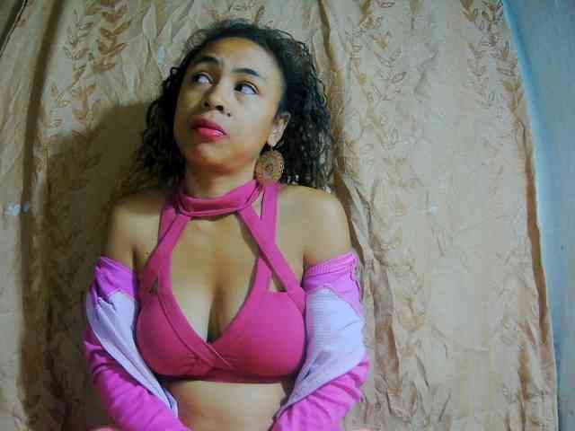 Reinewallashy3 webcam