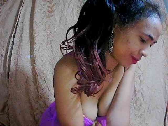 Reinewallashy3 webcam