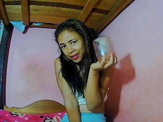 Reinewallashy3 webcam
