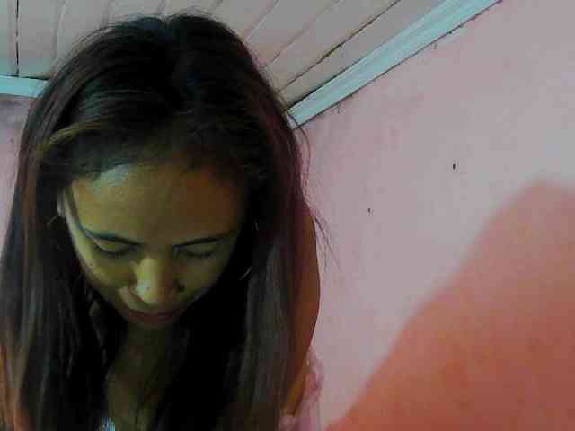 Reinewallashy3 webcam