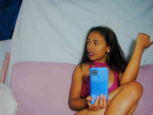 Reinewallashy3 webcam