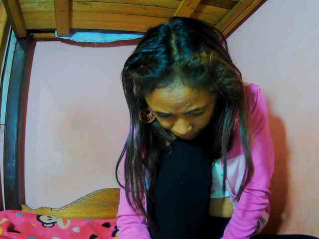 Reinewallashy3 webcam