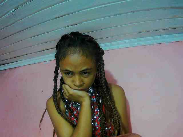 Reinewallashy3 webcam