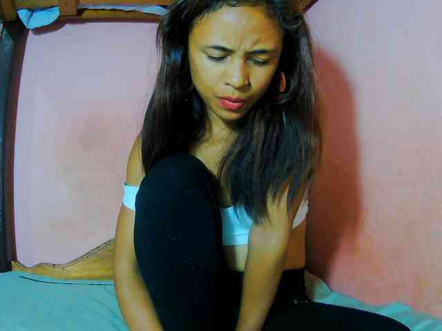 Reinewallashy3 webcam