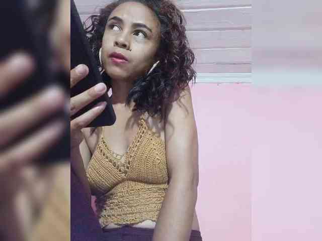 Reinewallashy3 webcam