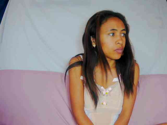 Roxanne03
