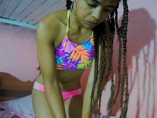 Reinewallashy3 webcam