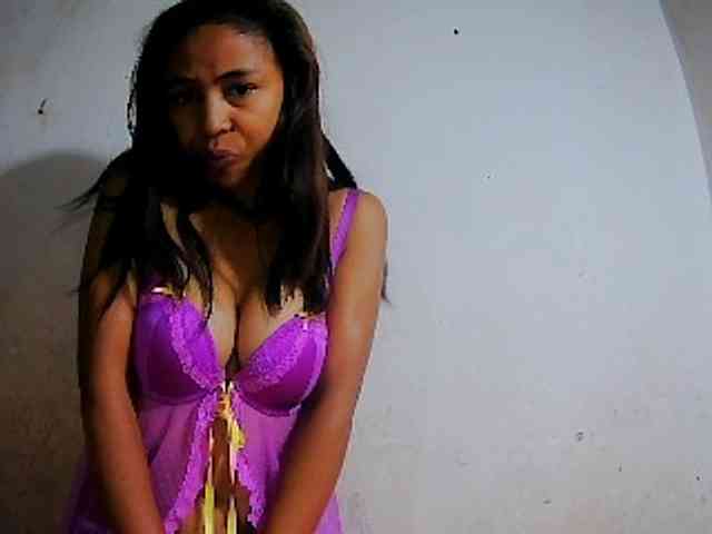 Reinewallashy3 webcam