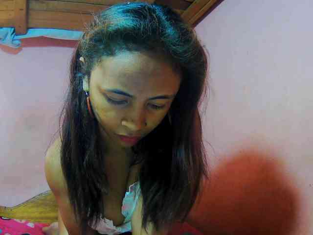 Reinewallashy3 webcam
