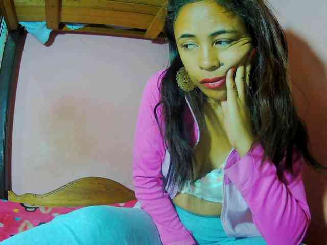 Reinewallashy3 webcam