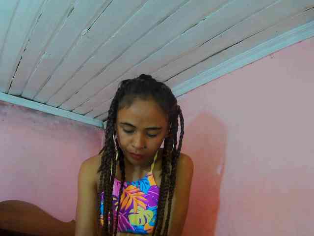 Reinewallashy3 webcam