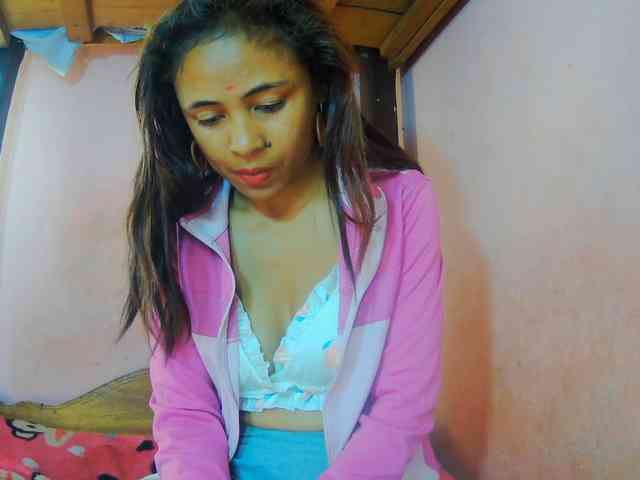 Reinewallashy3 webcam