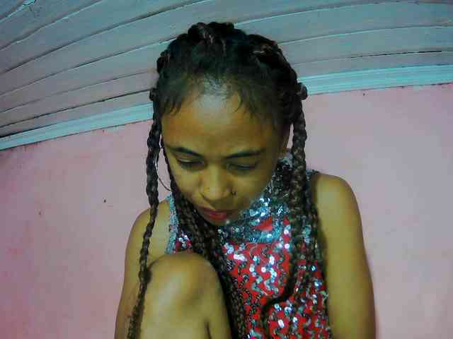 Reinewallashy3 webcam