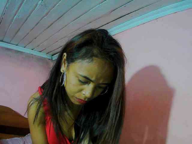 Reinewallashy3 webcam