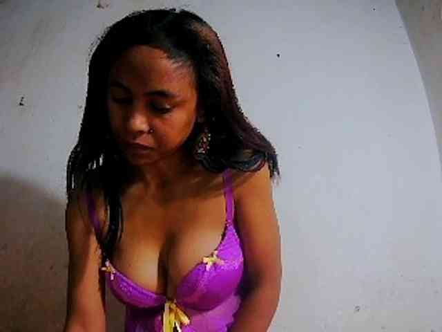Reinewallashy3 webcam