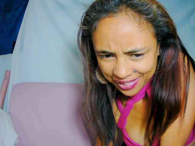 Reinewallashy3 webcam