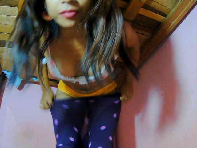 Reinewallashy3 webcam
