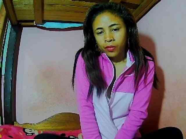 Reinewallashy3 webcam