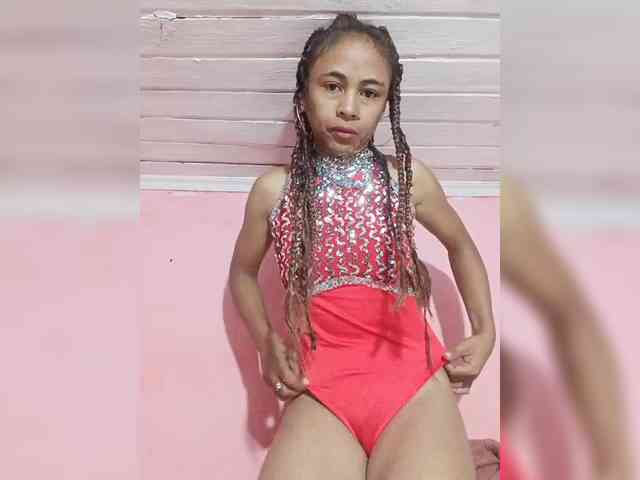 Reinewallashy3 webcam