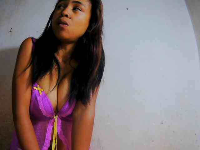 Reinewallashy3 webcam