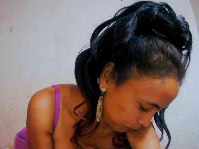 Reinewallashy3 webcam