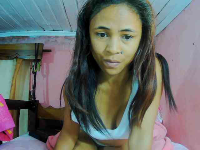 Reinewallashy3 webcam