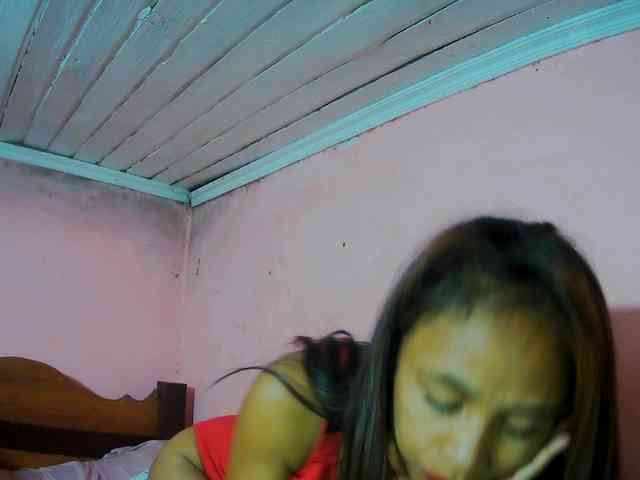 Reinewallashy3 webcam