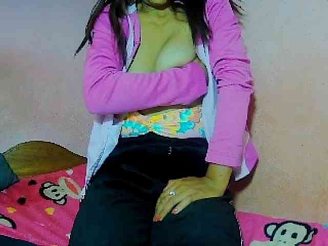 Roxanne03
