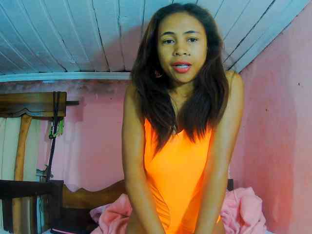 Roxanne03