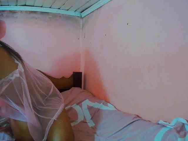 Roxanne03