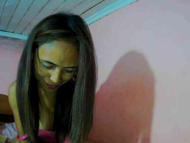 Reinewallashy3 webcam