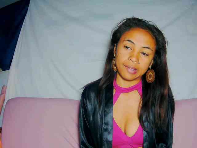 Reinewallashy3 webcam